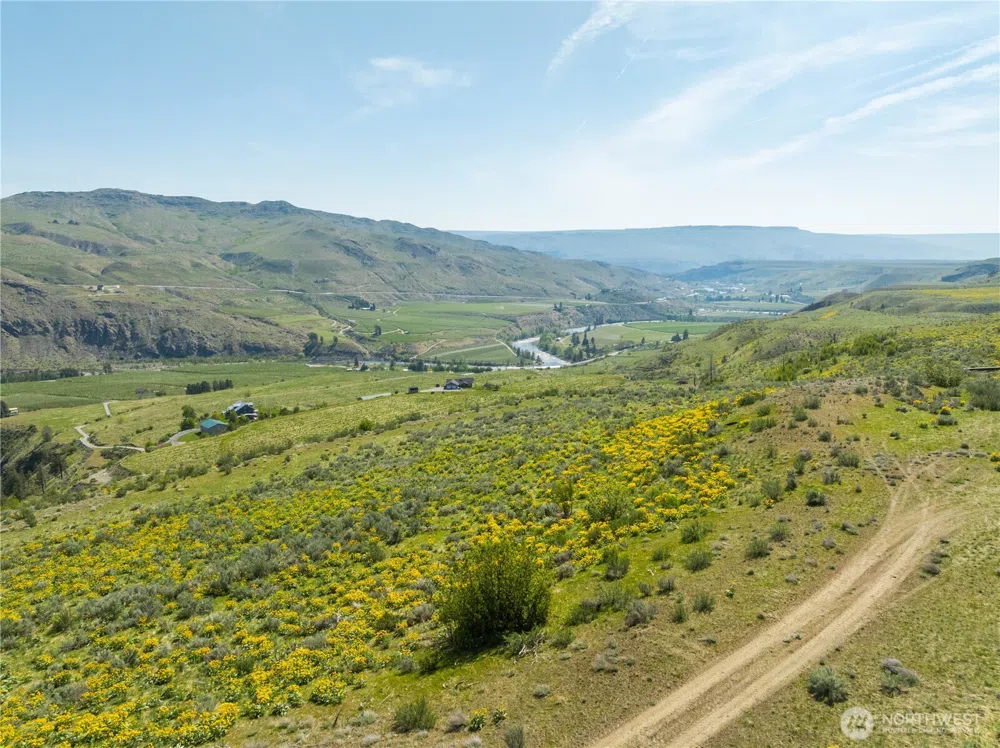 0 Goat Ridge Lot 5 - Hwy 153 #5 Pateros, WA 98846