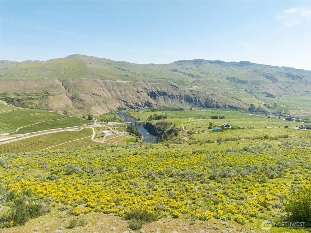 0 Goat Ridge Lot 5 - Hwy 153 #5 Pateros, WA 98846