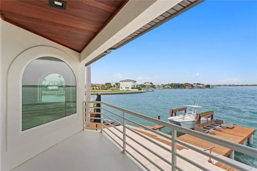 2250 DONATO DRIVE Belleair Beach, FL 33786