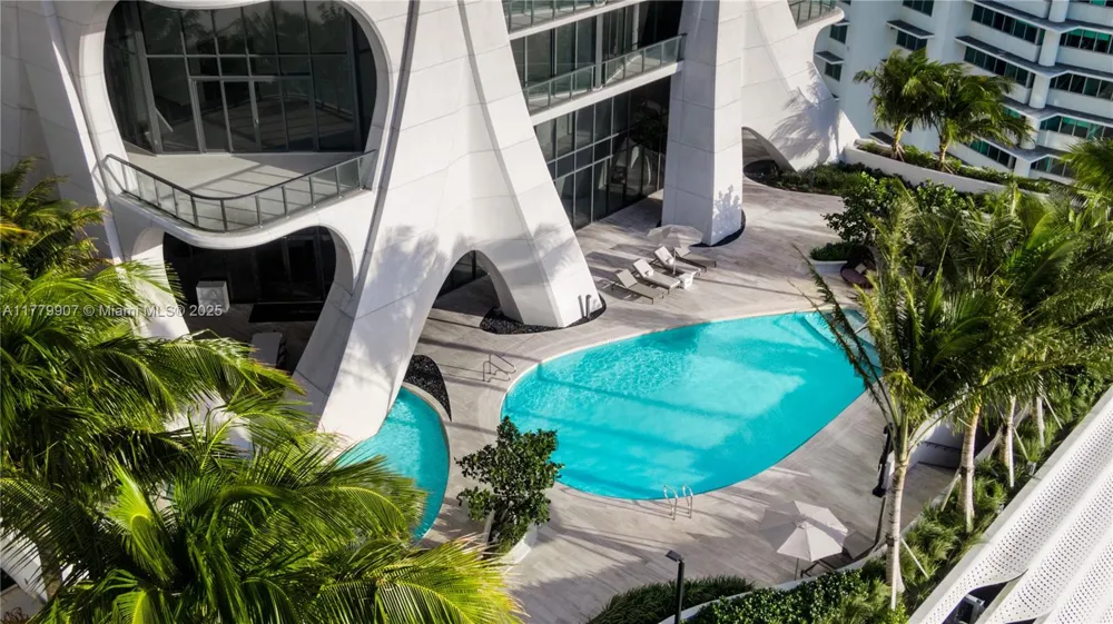1000 Biscayne Blvd #5801 Miami, FL 33132
