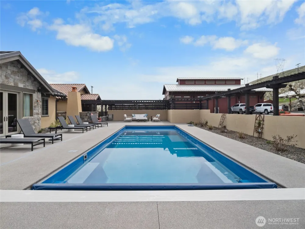 5814 Colockum Road Malaga, WA 98828