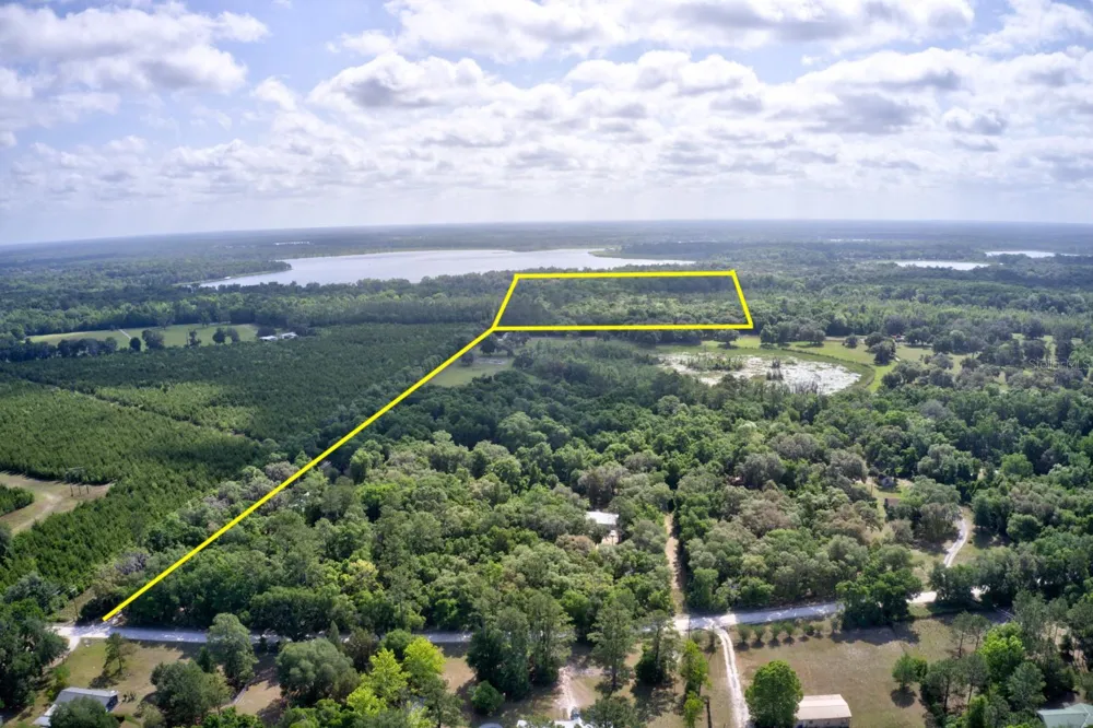 8903 SE 225TH DRIVE Hawthorne, FL 32640
