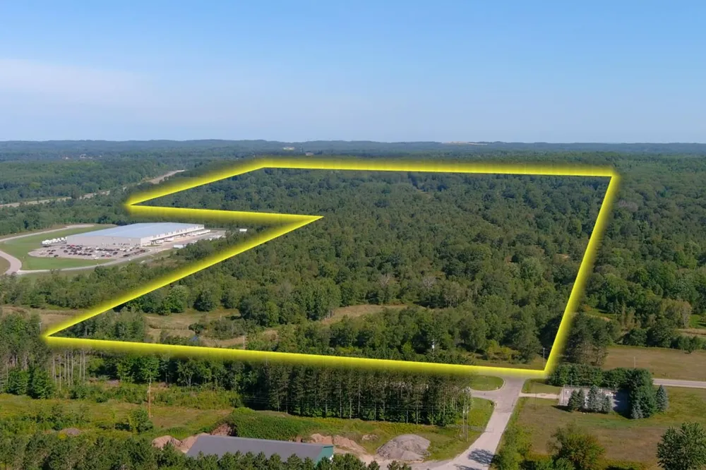 E 34 ROAD Haring Charter Township, MI 49601