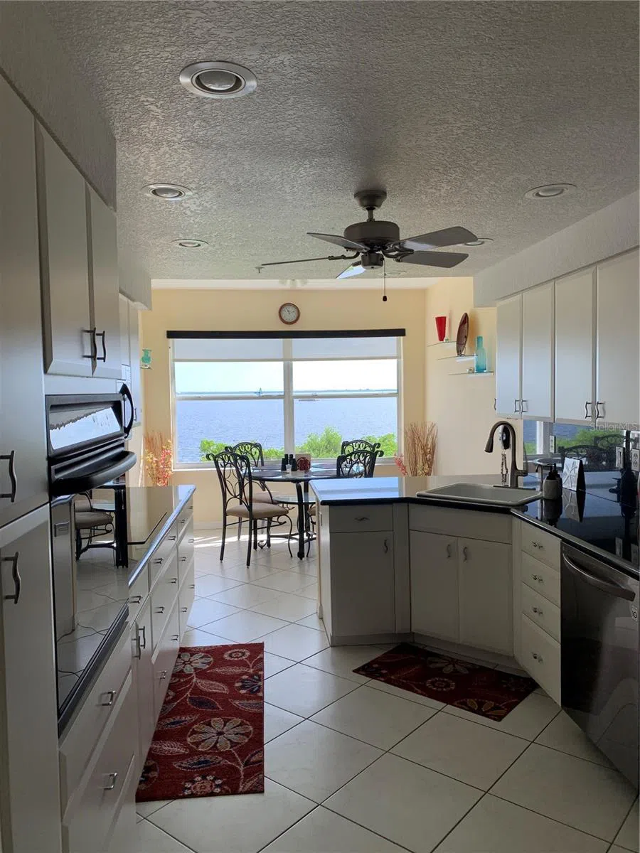 200 HARBOR WALK DRIVE #321 Punta Gorda, FL 33950