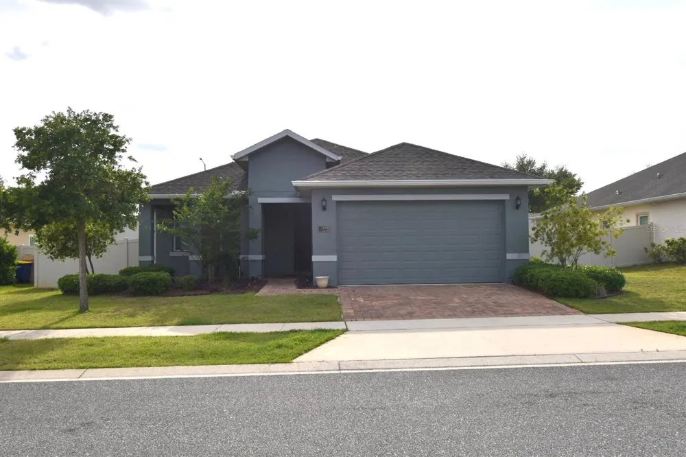 709 CALABRIA WAY Howey In The Hills, FL 34737