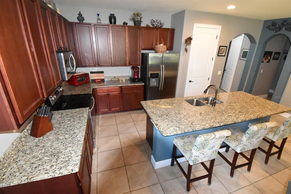 709 CALABRIA WAY Howey In The Hills, FL 34737