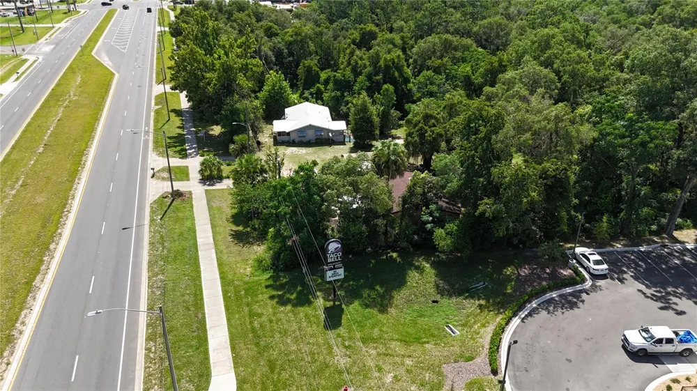 1129 STATE ROAD 20 Interlachen, FL 32148