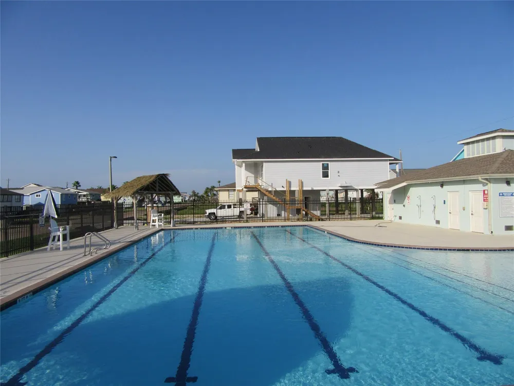 15 Lewis Scott Jamaica Beach, TX 77554