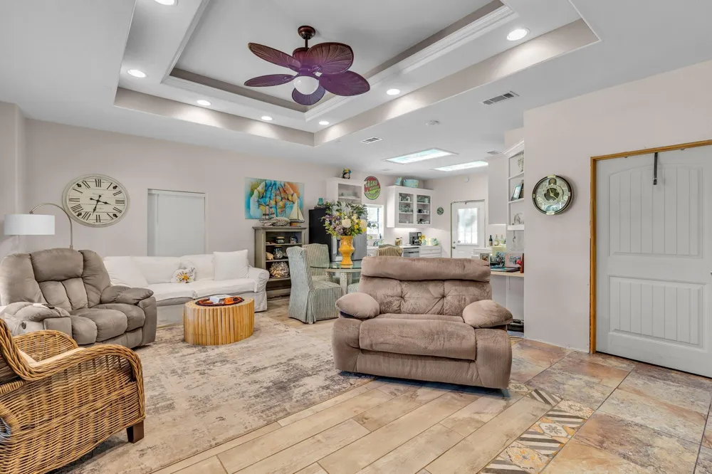 19019 Fm 2100 Road Crosby, TX 77532