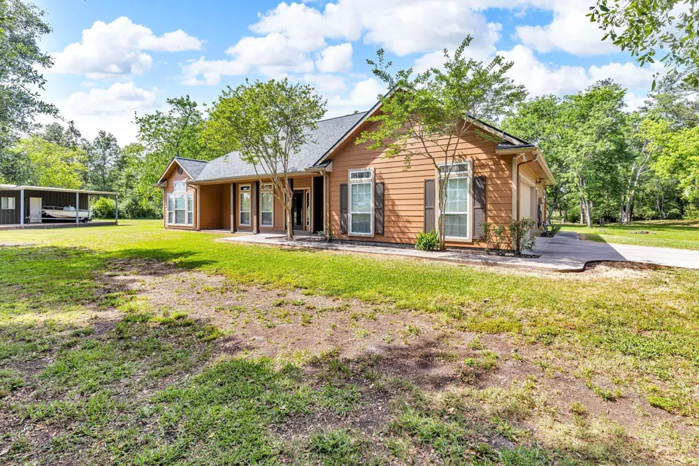 19019 Fm 2100 Road Crosby, TX 77532
