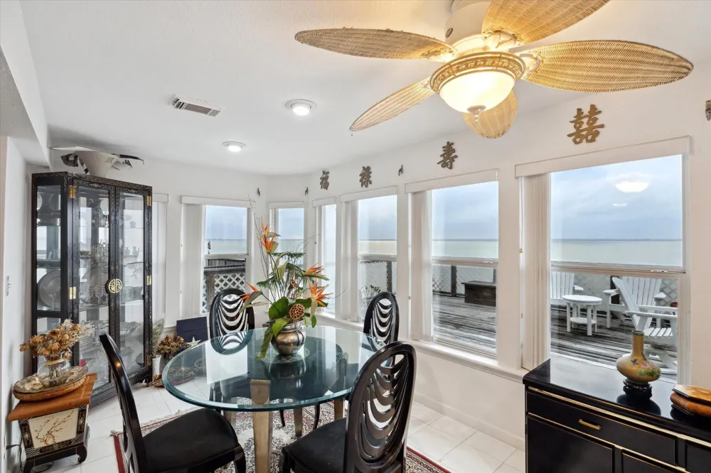 251 Isles End Road Tiki Island, TX 77554