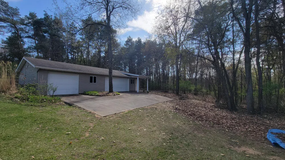 2180 Harwood Road Ionia, MI 48846