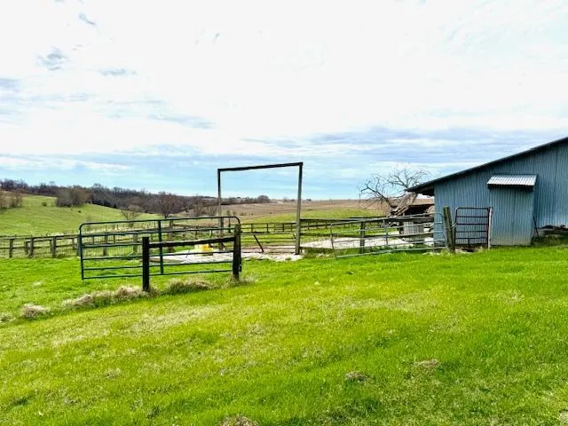 15497 Meiners Road Caledonia, MN 55921
