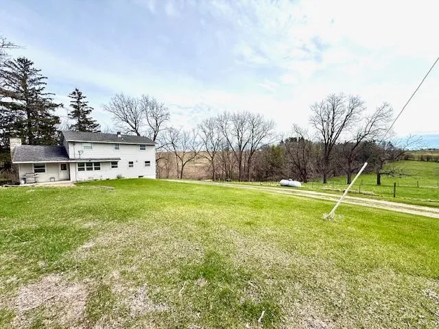 15497 Meiners Road Caledonia, MN 55921