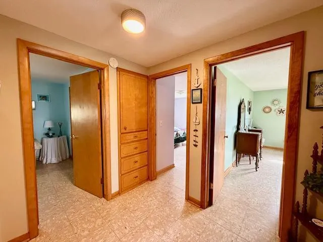 15497 Meiners Road Caledonia, MN 55921