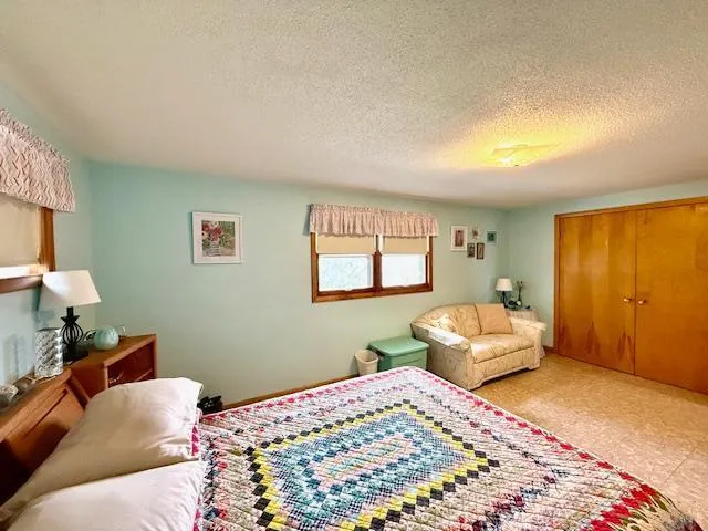 15497 Meiners Road Caledonia, MN 55921