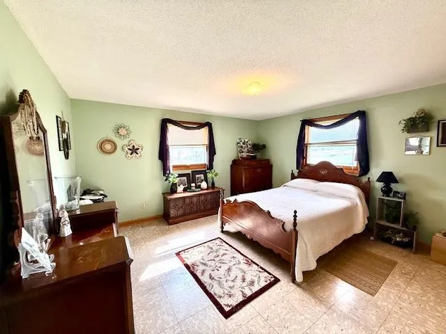 15497 Meiners Road Caledonia, MN 55921