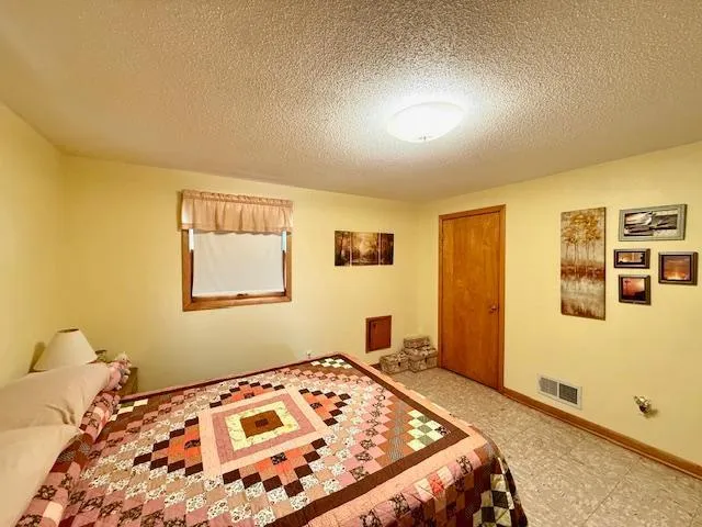 15497 Meiners Road Caledonia, MN 55921