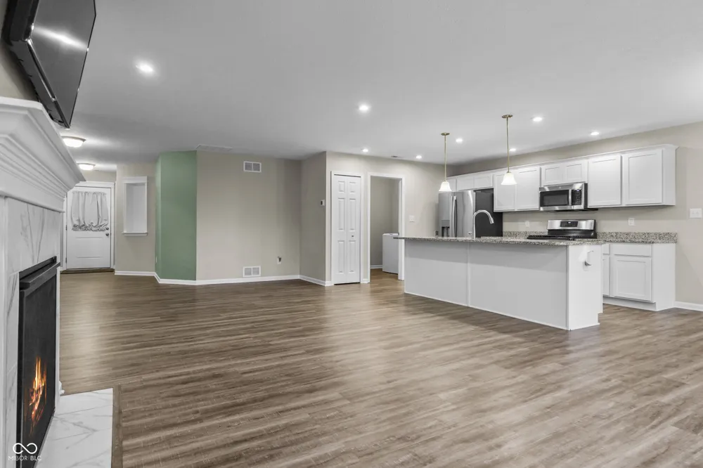 7141 Lillian Place Cumberland, IN 46229