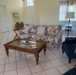 8974 GREY OAKS AVENUE Sarasota, FL 34238