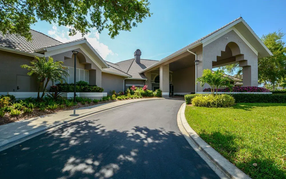 8974 GREY OAKS AVENUE Sarasota, FL 34238