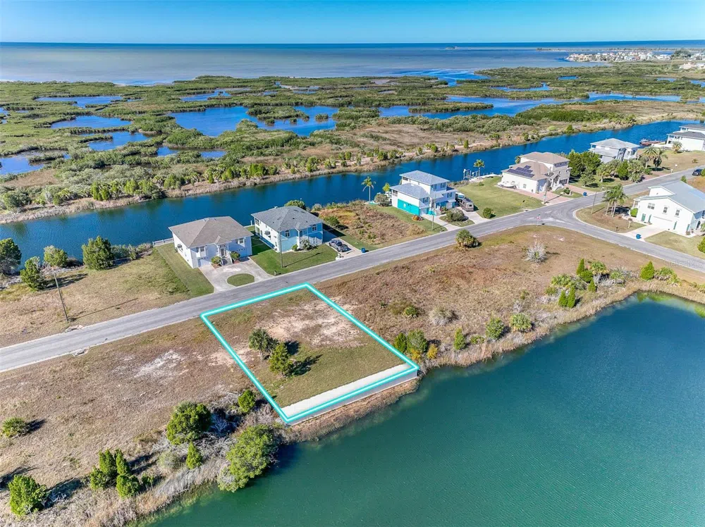 3266 LUGUSTRUM DRIVE Hernando Beach, FL 34607
