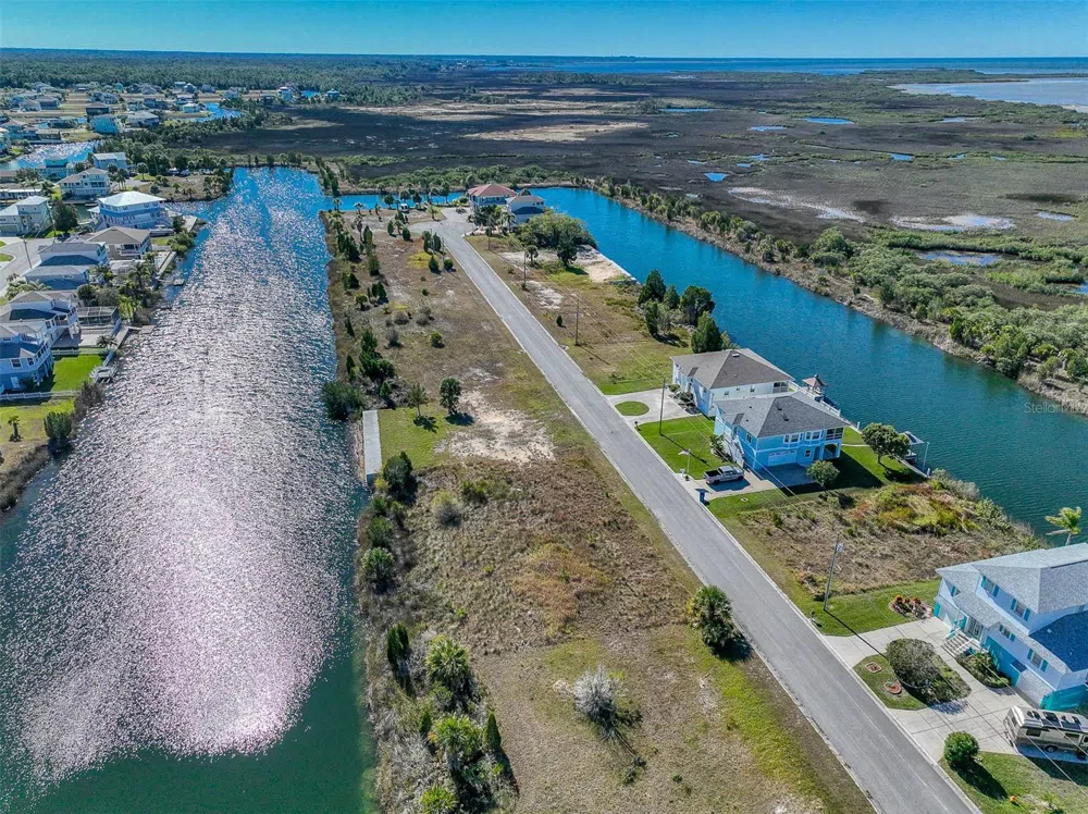 3266 LUGUSTRUM DRIVE Hernando Beach, FL 34607