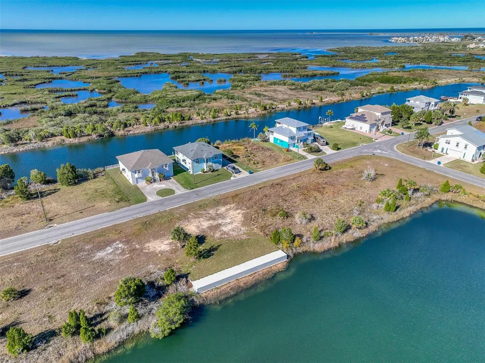 3266 LUGUSTRUM DRIVE Hernando Beach, FL 34607