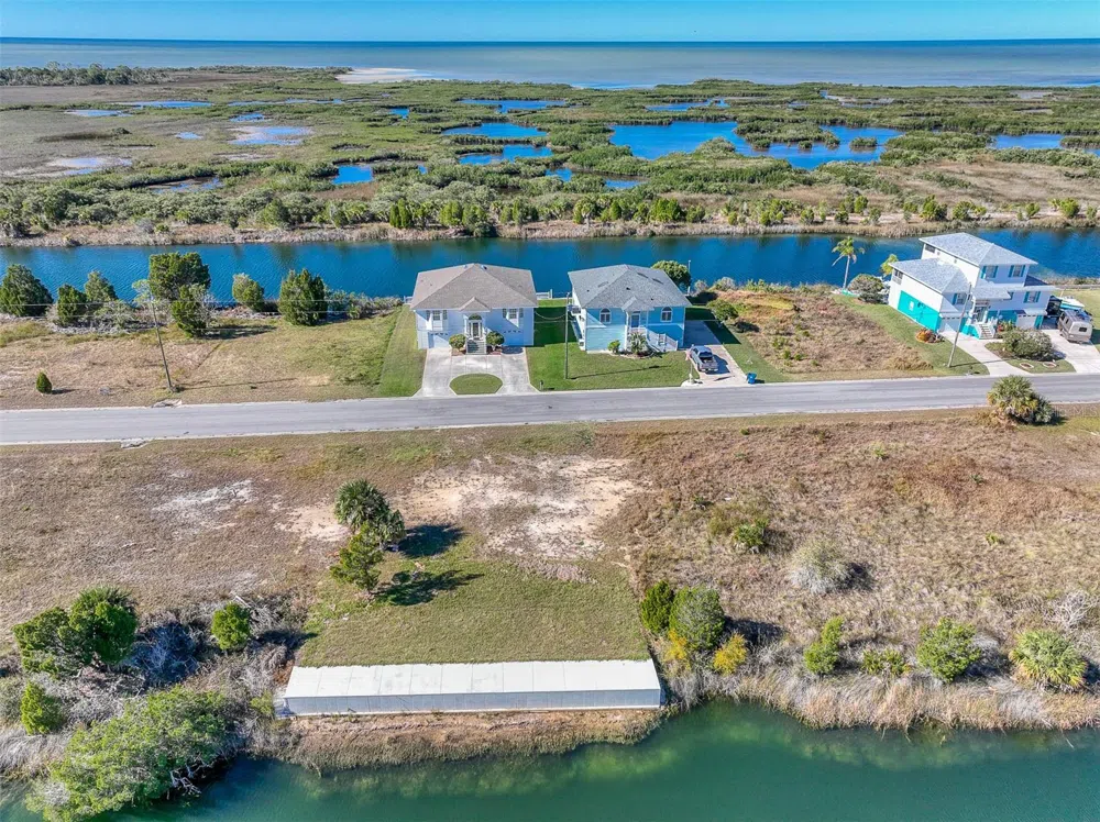3266 LUGUSTRUM DRIVE Hernando Beach, FL 34607