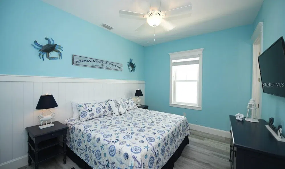 212 SPRING AVENUE Anna Maria, FL 34216