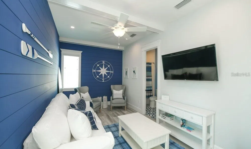 212 SPRING AVENUE Anna Maria, FL 34216