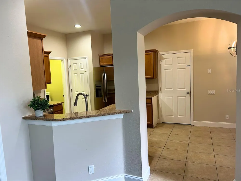3292 COVERED BRIDGE DRIVE E Dunedin, FL 34698