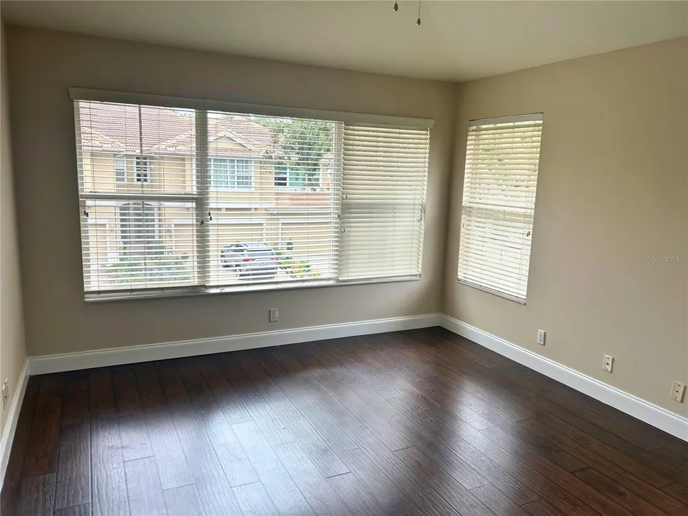 3292 COVERED BRIDGE DRIVE E Dunedin, FL 34698