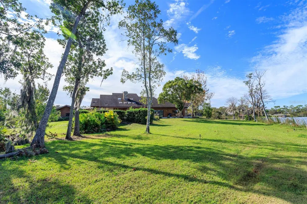 13377 LAKE BUTLER BOULEVARD Winter Garden, FL 34787