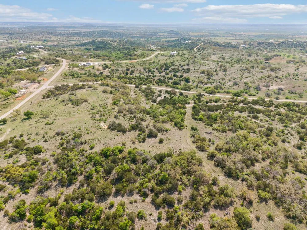 8 , Calle Del Sol Drive Fredericksburg, TX 78624