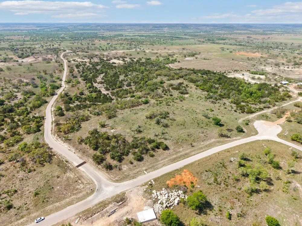 8 , Calle Del Sol Drive Fredericksburg, TX 78624