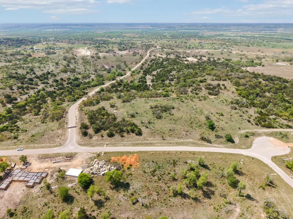 8 , Calle Del Sol Drive Fredericksburg, TX 78624