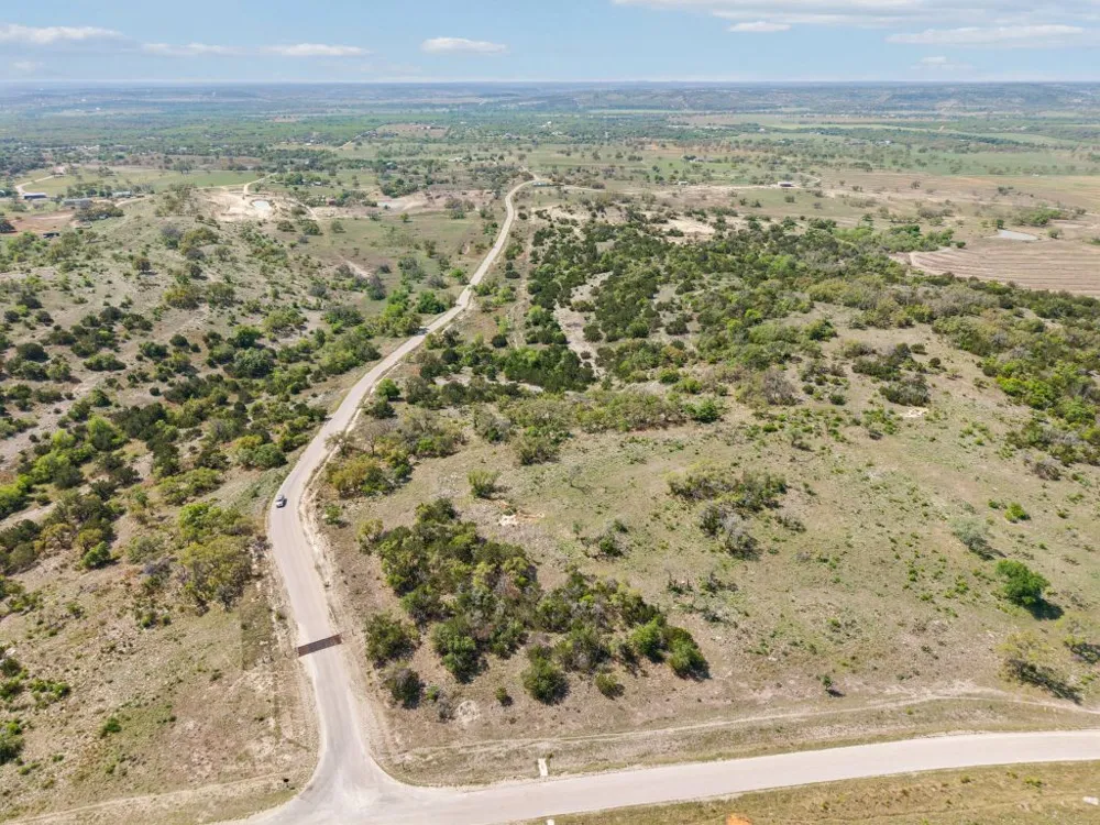 8 , Calle Del Sol Drive Fredericksburg, TX 78624