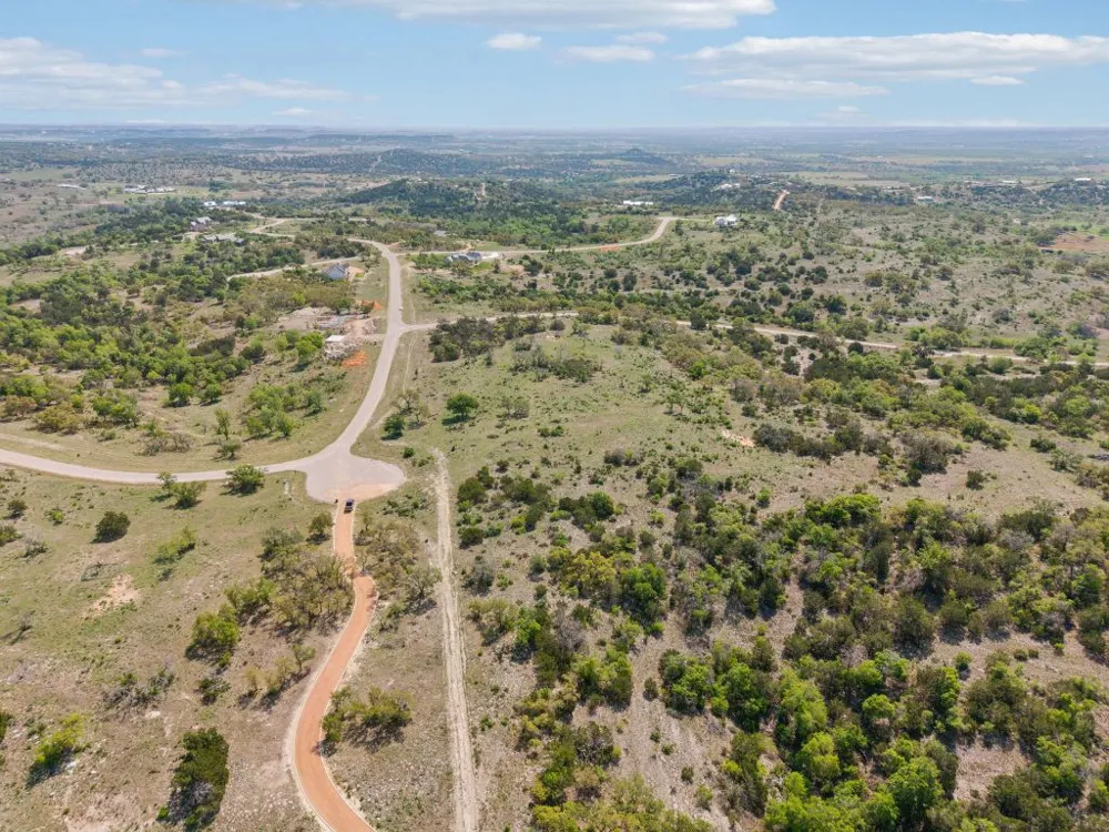 8 , Calle Del Sol Drive Fredericksburg, TX 78624