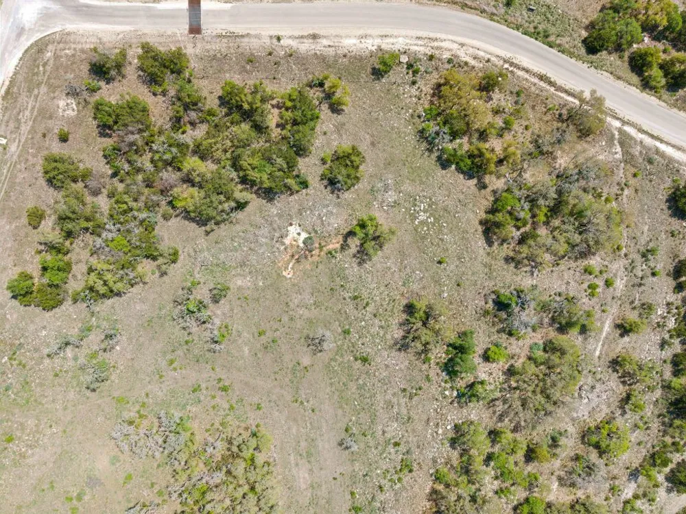 8 , Calle Del Sol Drive Fredericksburg, TX 78624