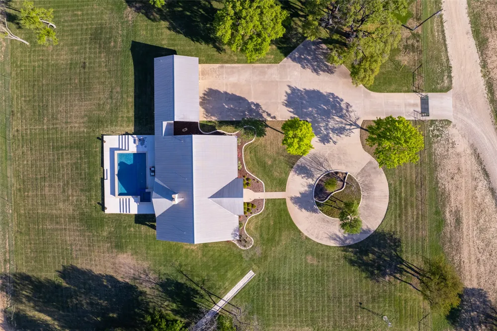 4503 FM 1715 Lampasas, TX 76550