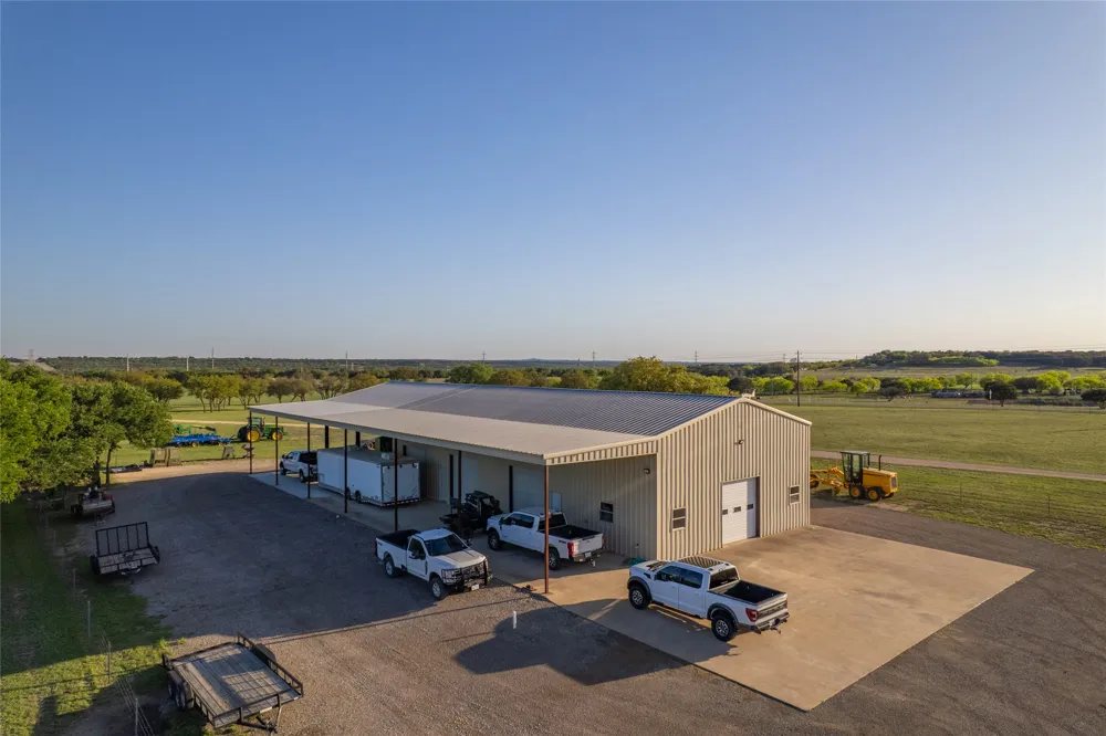 4503 FM 1715 Lampasas, TX 76550