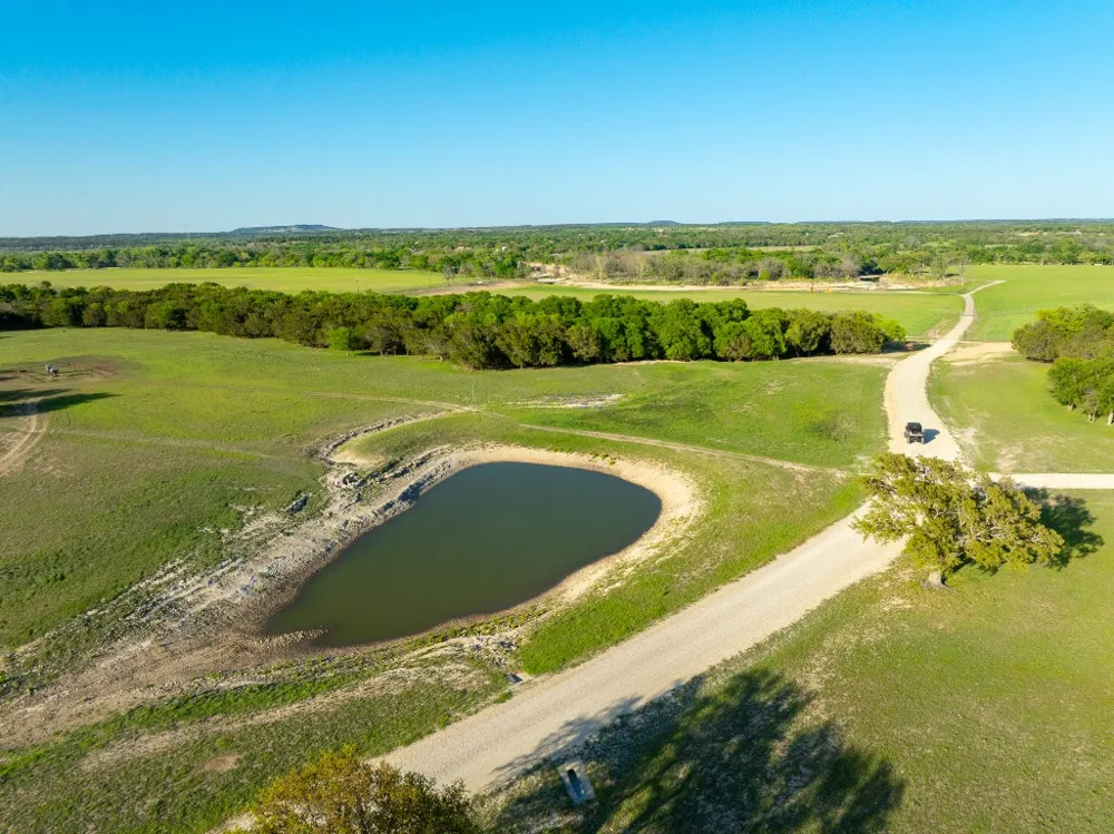 4503 FM 1715 Lampasas, TX 76550