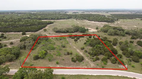 23 Shin Oak Drive