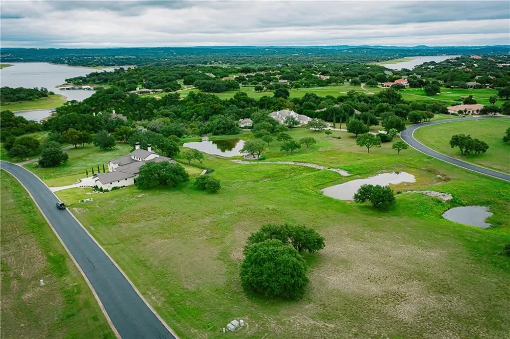 2 Waterfall Hill Pkwy Parkway Spicewood, TX 78669