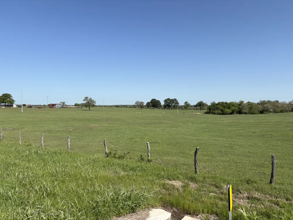95 Highway Flatonia, TX 78941