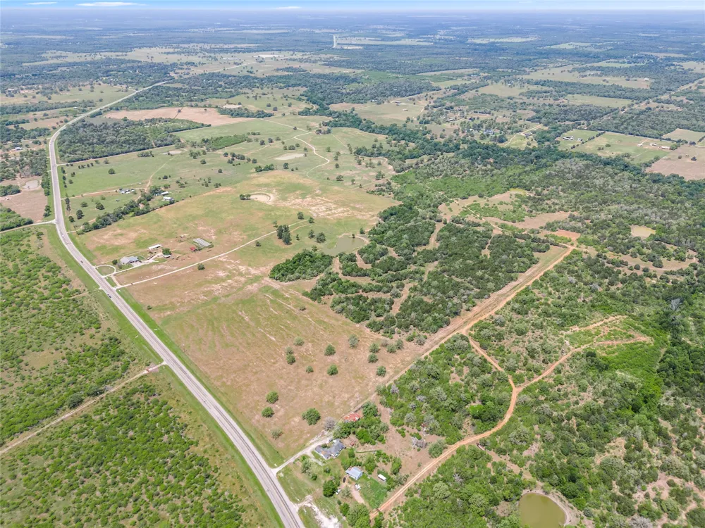 95 Highway Flatonia, TX 78941