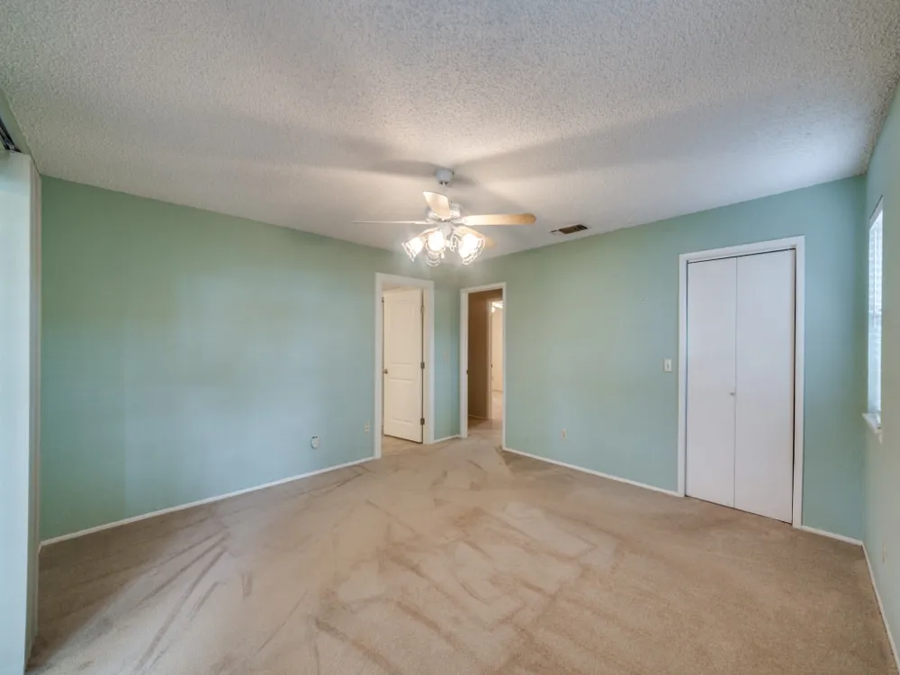 620 Lake Island Drive Canyon Lake, TX 78133
