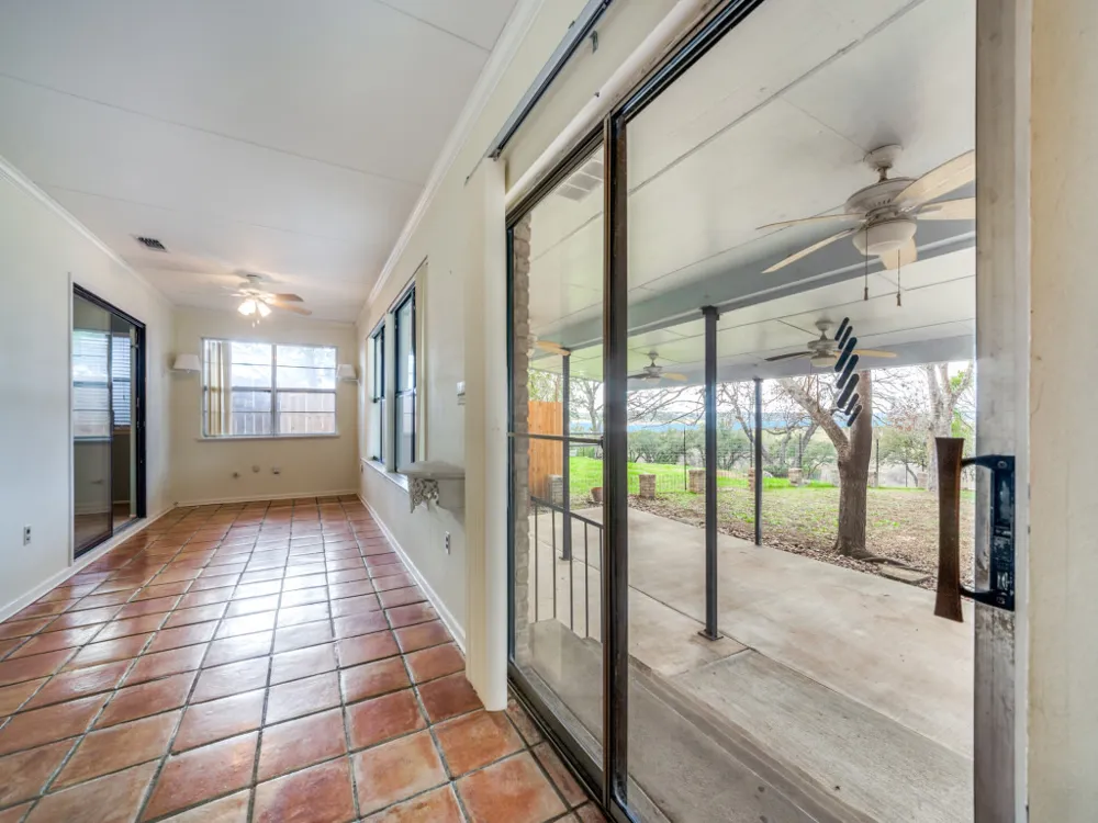 620 Lake Island Drive Canyon Lake, TX 78133