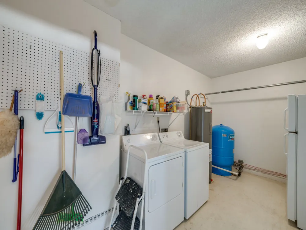 620 Lake Island Drive Canyon Lake, TX 78133